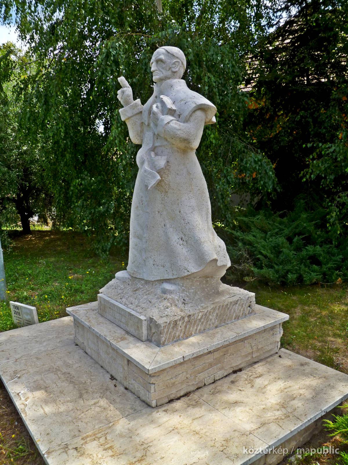 Mindszenty József Köztérkép